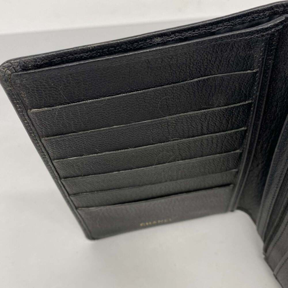 CHANEL Black Leather Wallet - Picture 12 of 13